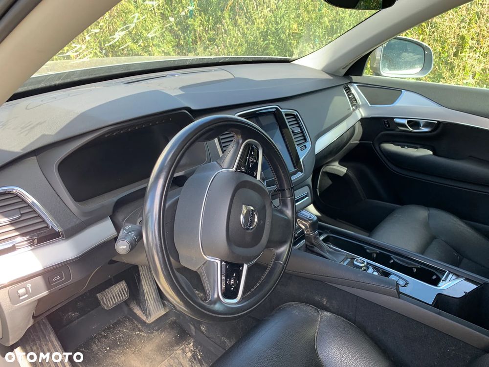 Volvo XC 90 T6 AWD Geartronic Momentum - 9