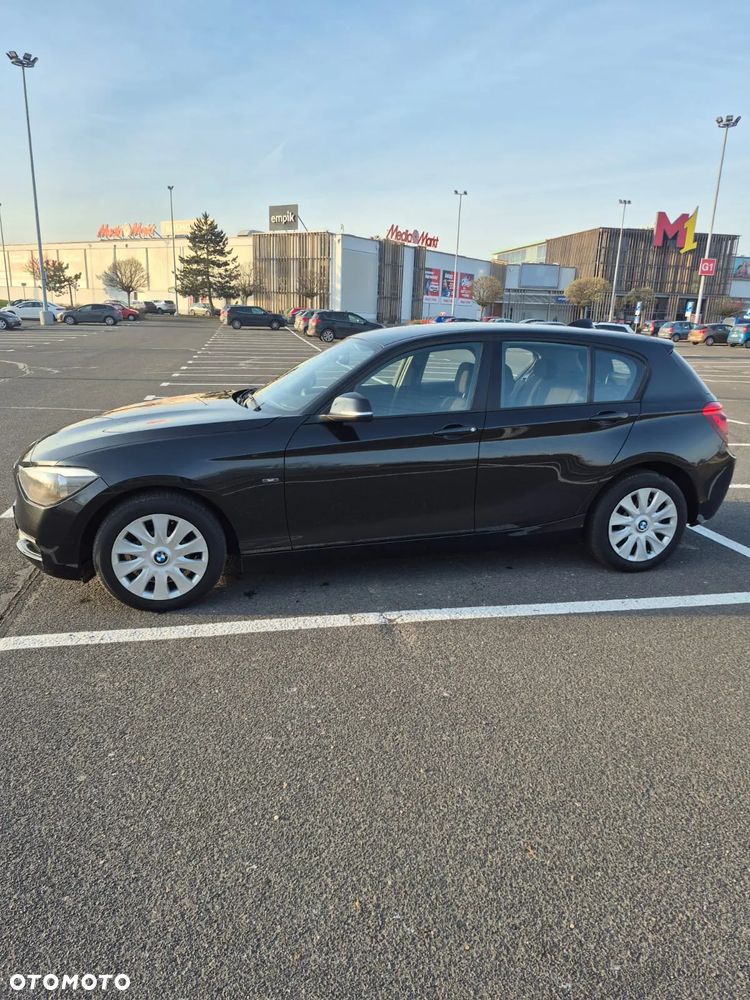 BMW Seria 1 116i Sport Line - 8