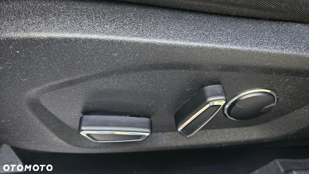 Ford S-Max 2.0 TDCi Titanium PowerShift - 29