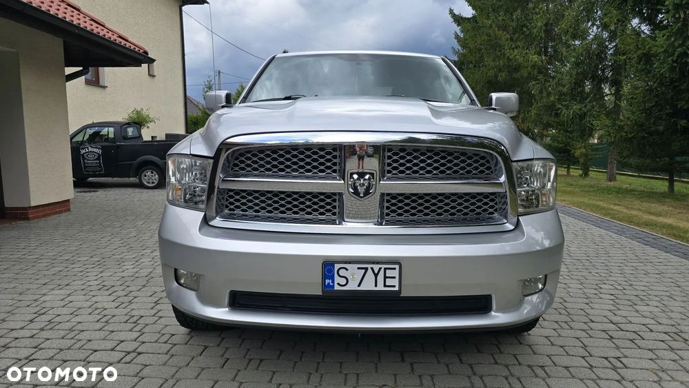 Dodge RAM - 4