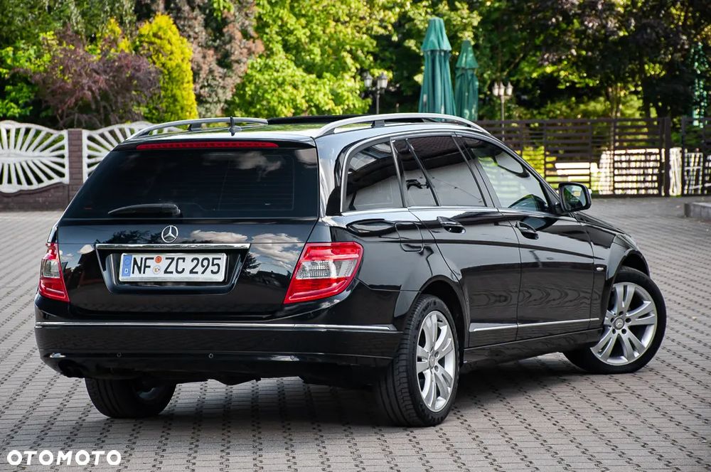 Mercedes-Benz Klasa C 180 T Kompressor Automatik Avantgarde - 28