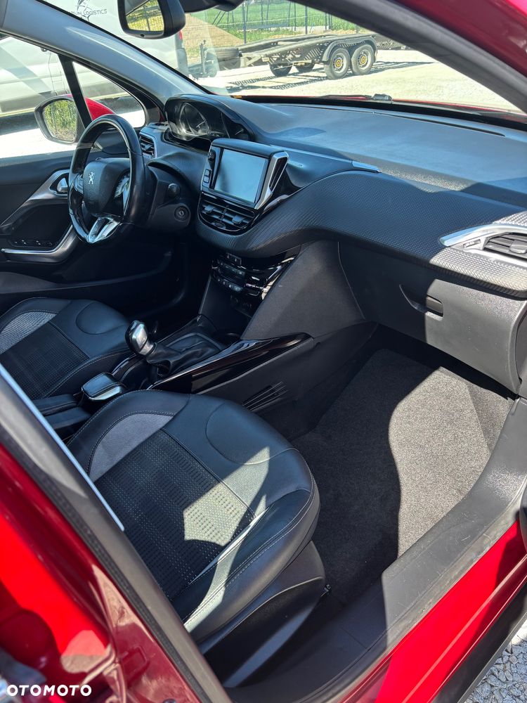 Peugeot 2008 PureTech 110 Stop&Start Allure - 8
