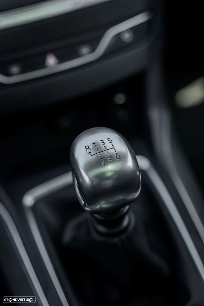 Peugeot 308 SW BlueHDi 120 Stop & Start Allure - 23