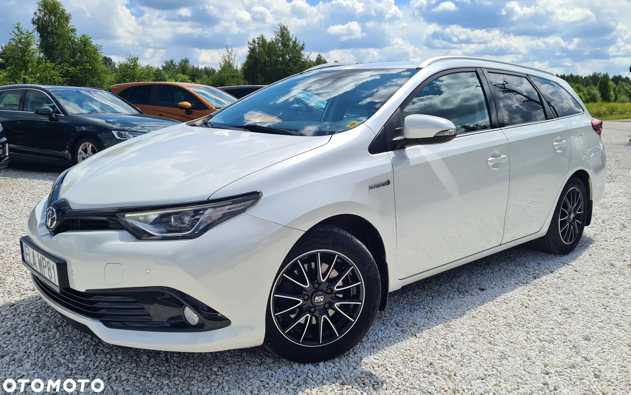Toyota Auris - 16