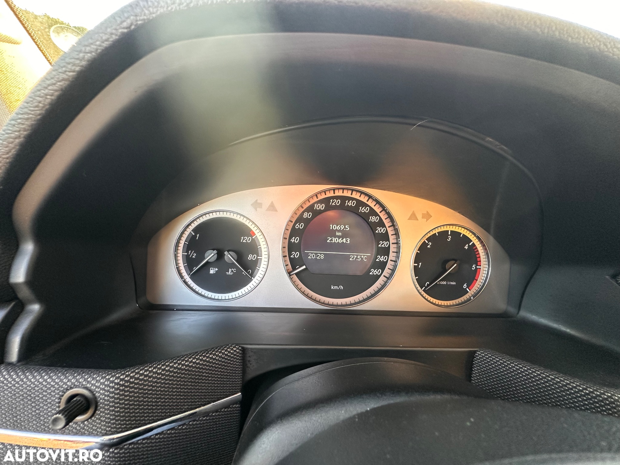 Mercedes-Benz GLK - 8