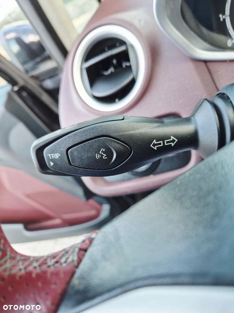 Ford Fiesta 1.4 Champions Edition - 20