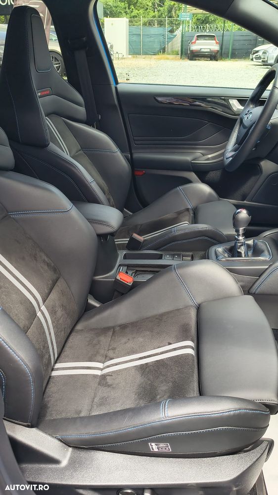 FORD Focus 2024 — imagine 14