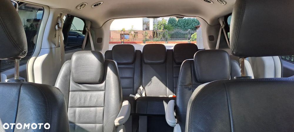 Chrysler Grand Voyager 3.8 V6 Limited - 10
