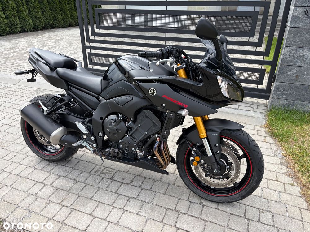 Yamaha FZ8 - 1