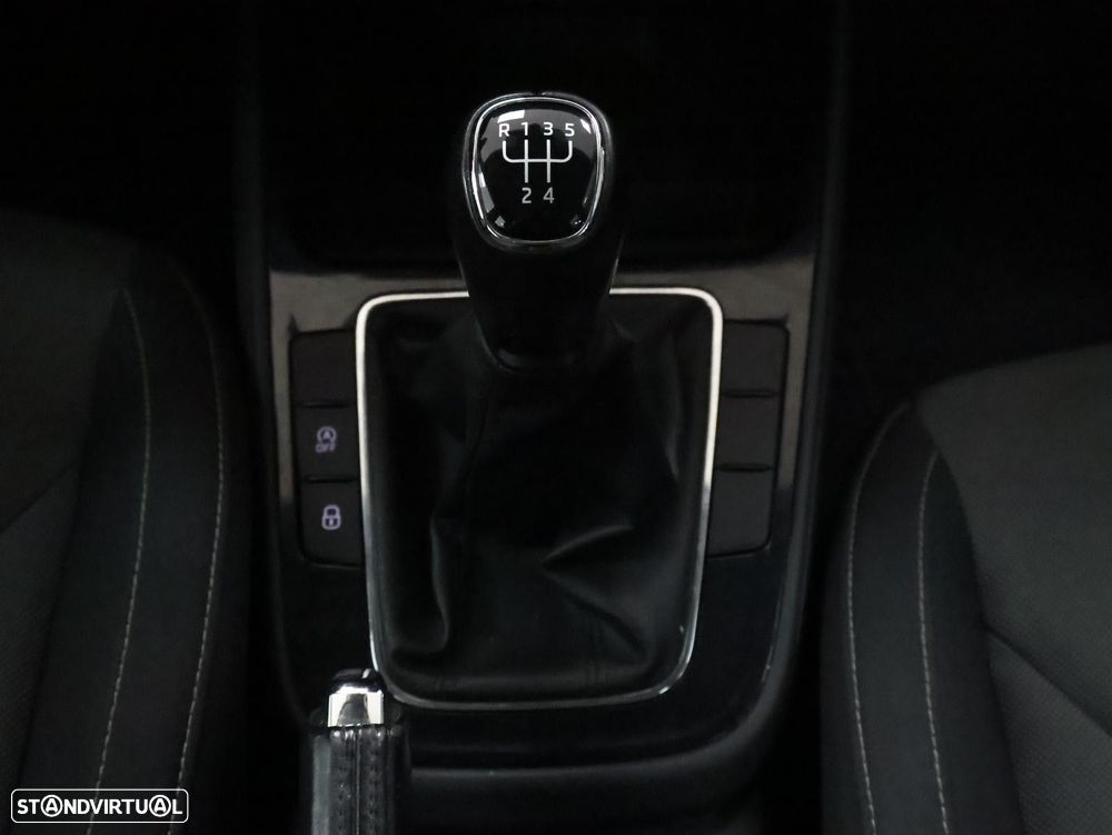 Skoda Fabia 1.0 MPI Ambition - 24