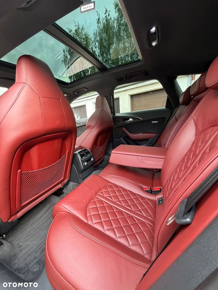 Audi S6 Avant - 36