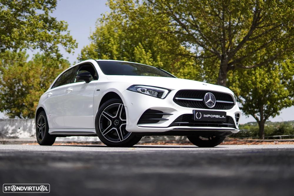 Mercedes-Benz A 250 e 8G-DCT AMG Line - 2