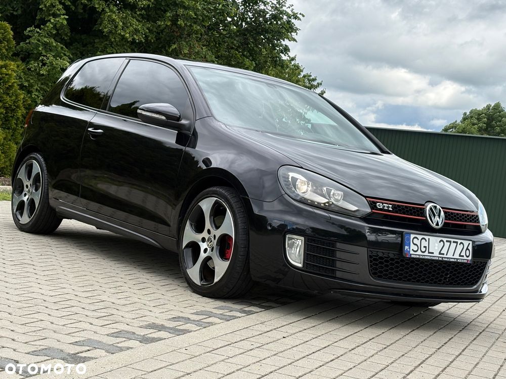 Volkswagen Golf 2.0 GTI - 8