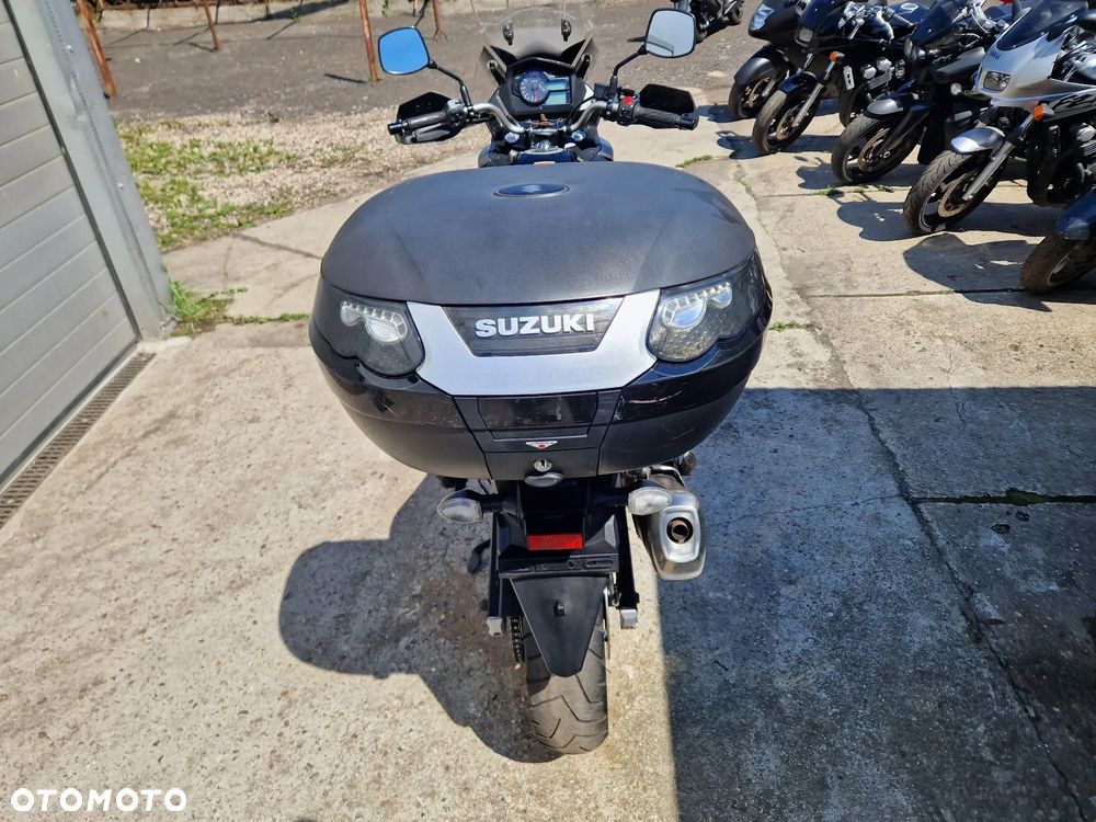 Suzuki V-STROM - 9