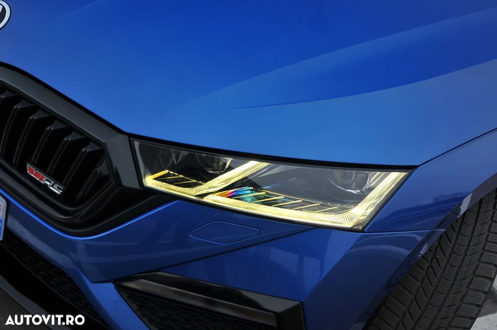 Skoda Octavia Combi 2.0 TDI DSG RS - 6