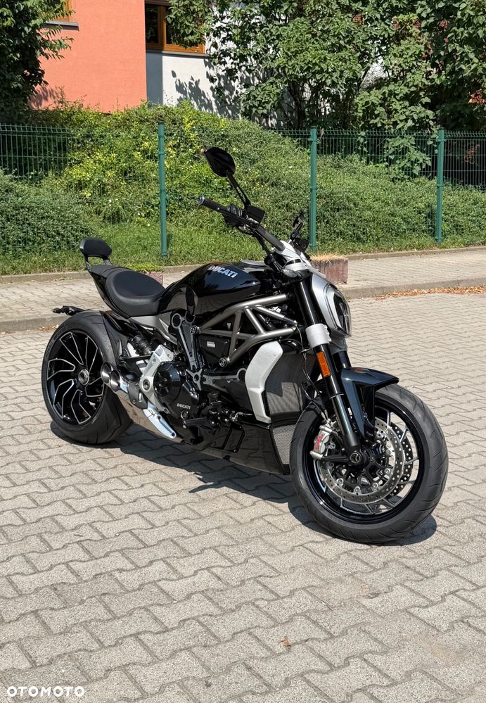 Ducati Diavel - 13