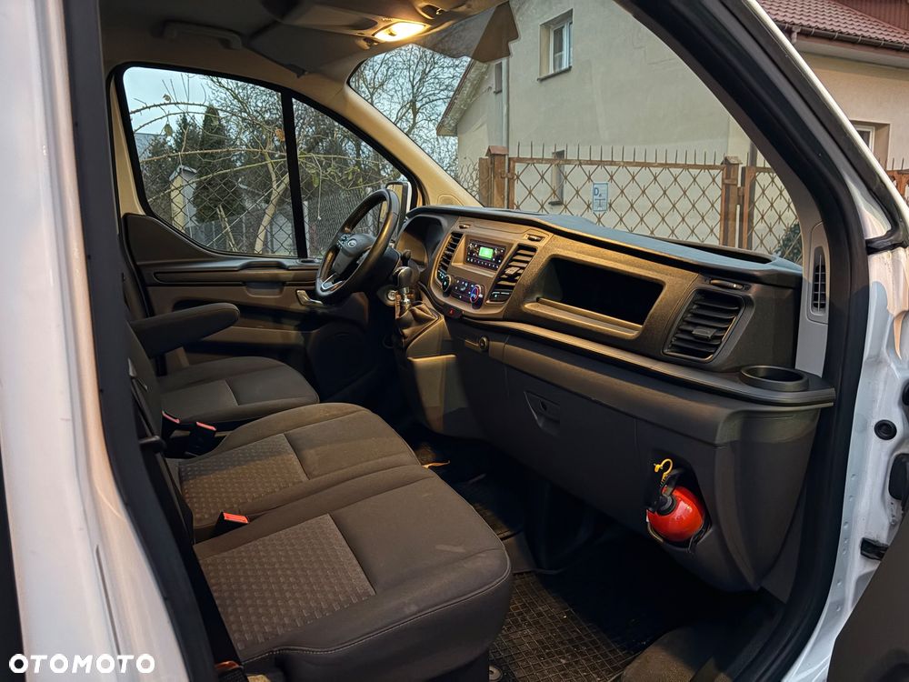 Ford Transit Custom - 33