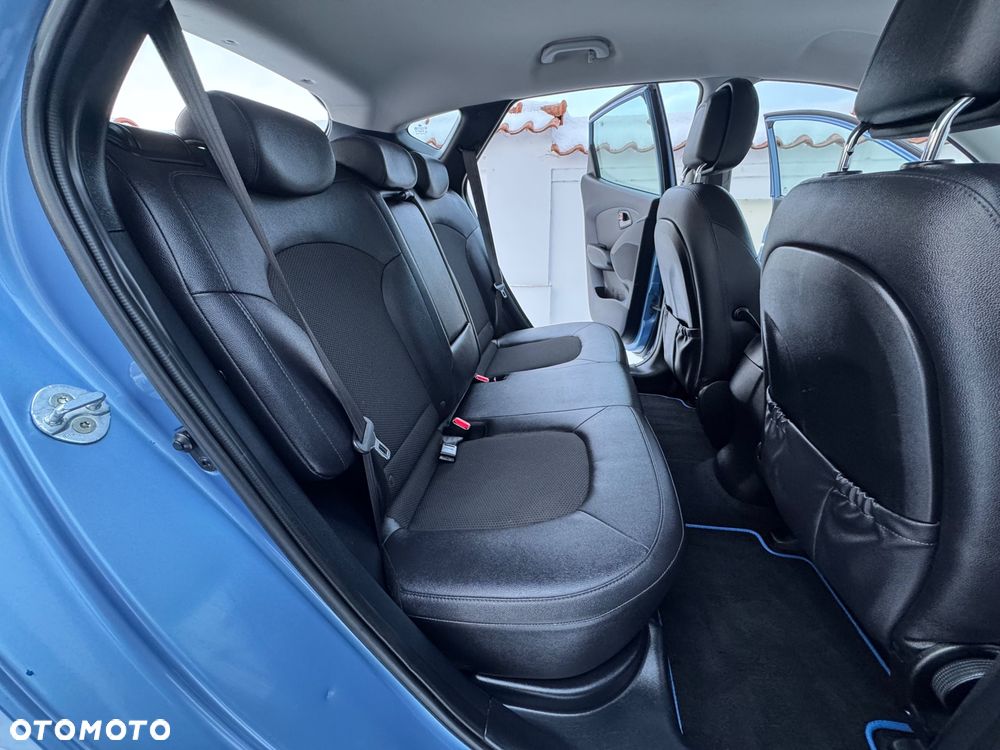 Hyundai ix35 - 23