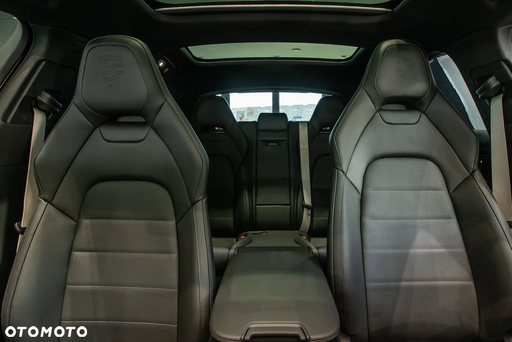 Porsche Panamera 4 - 20