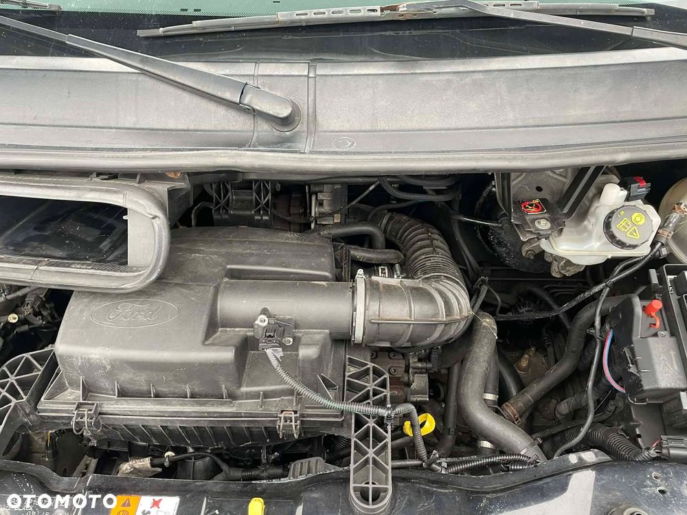 Ford Transit 350L AWD - 13