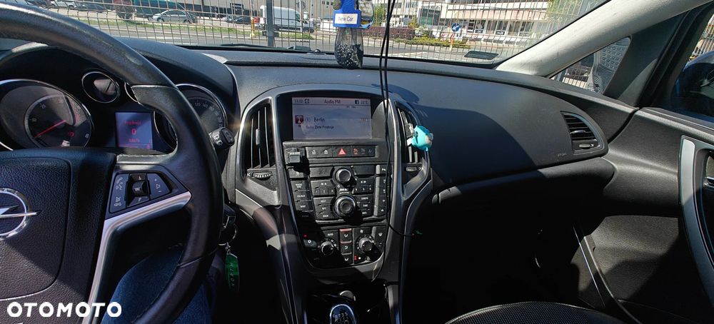 Opel Astra 1.7 CDTI DPF Cosmo - 23