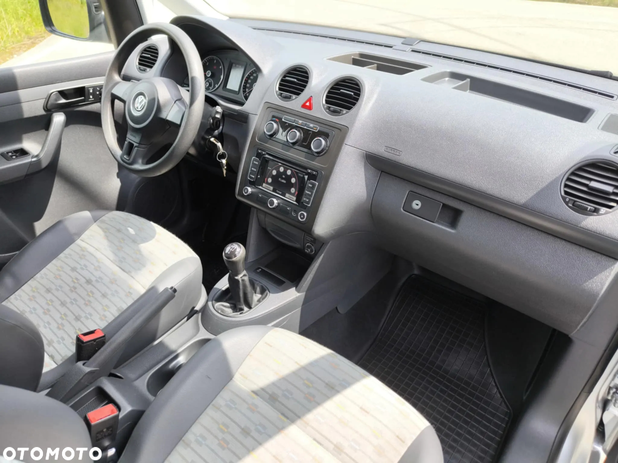 Volkswagen CADDY - 4