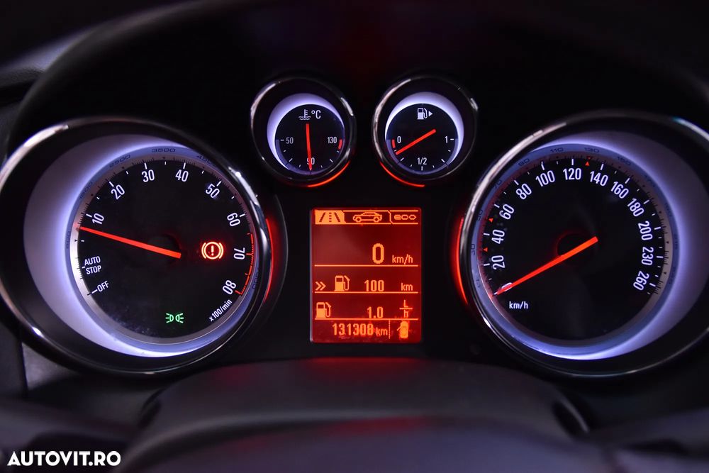 Opel Astra - 10