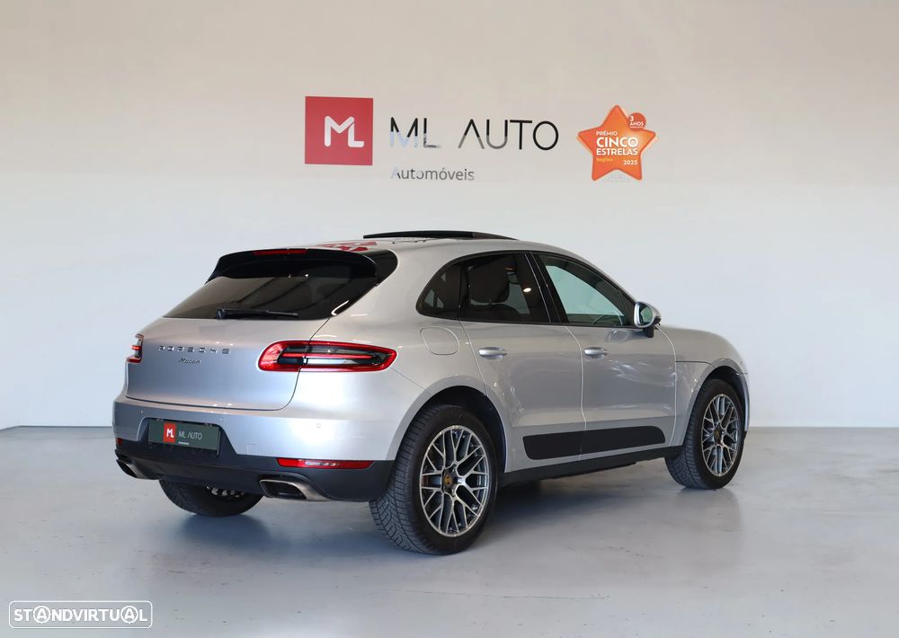 Porsche Macan Standard - 2