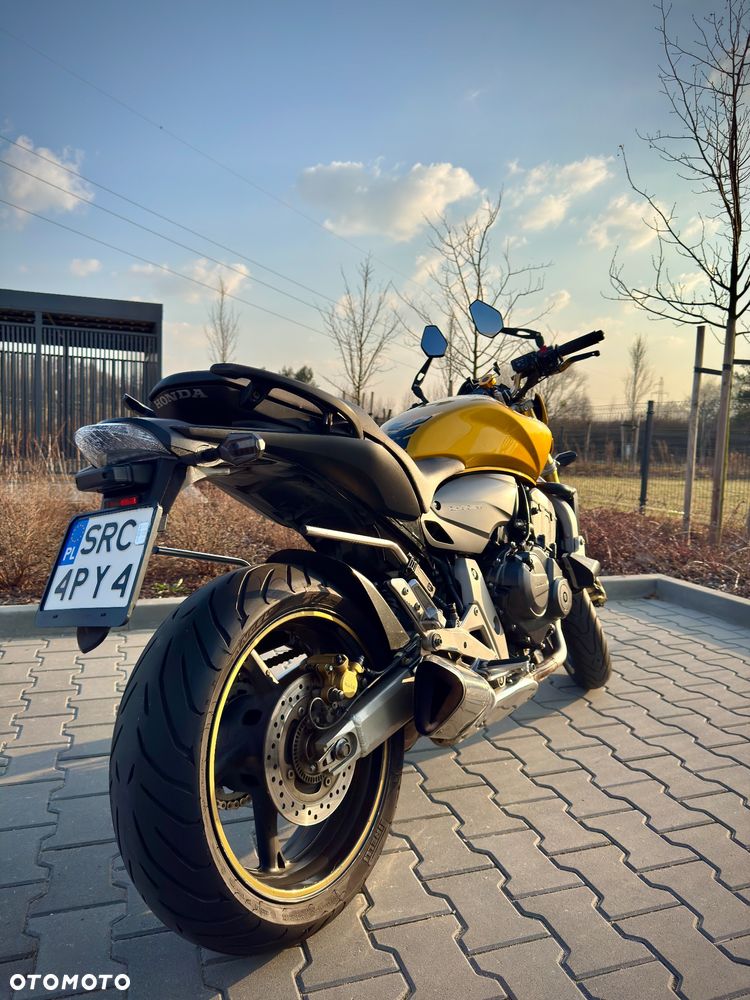 Honda Hornet - 8