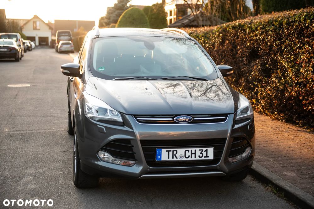 Ford Kuga 2.0 TDCi 4WD Titanium - 2
