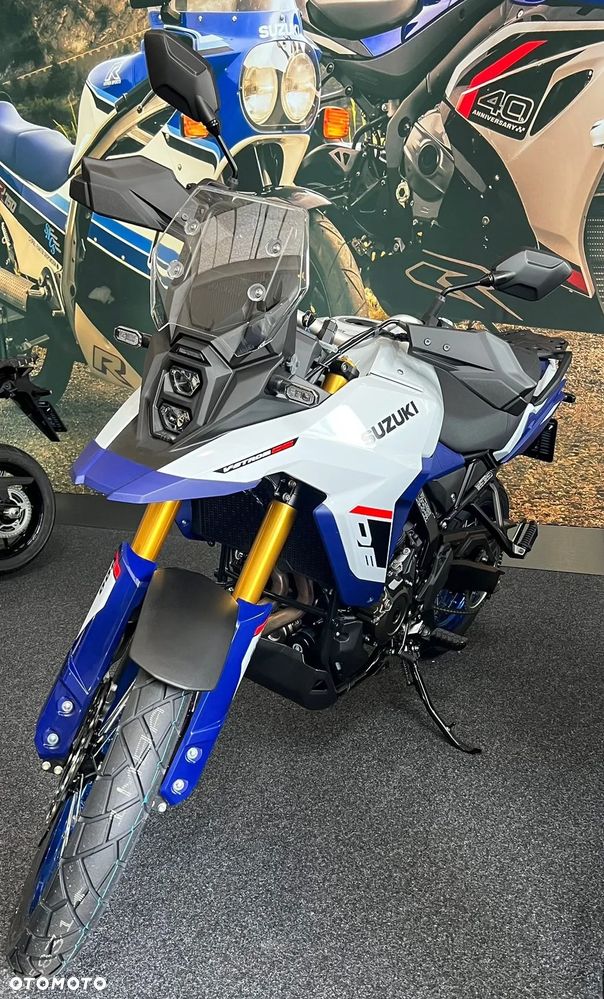 Suzuki V-STROM - 30