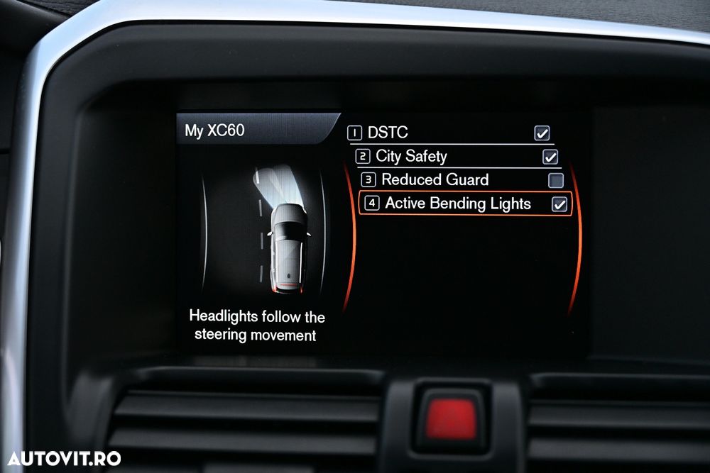 Volvo XC 60 D5 AWD Aut. RDesign - 35