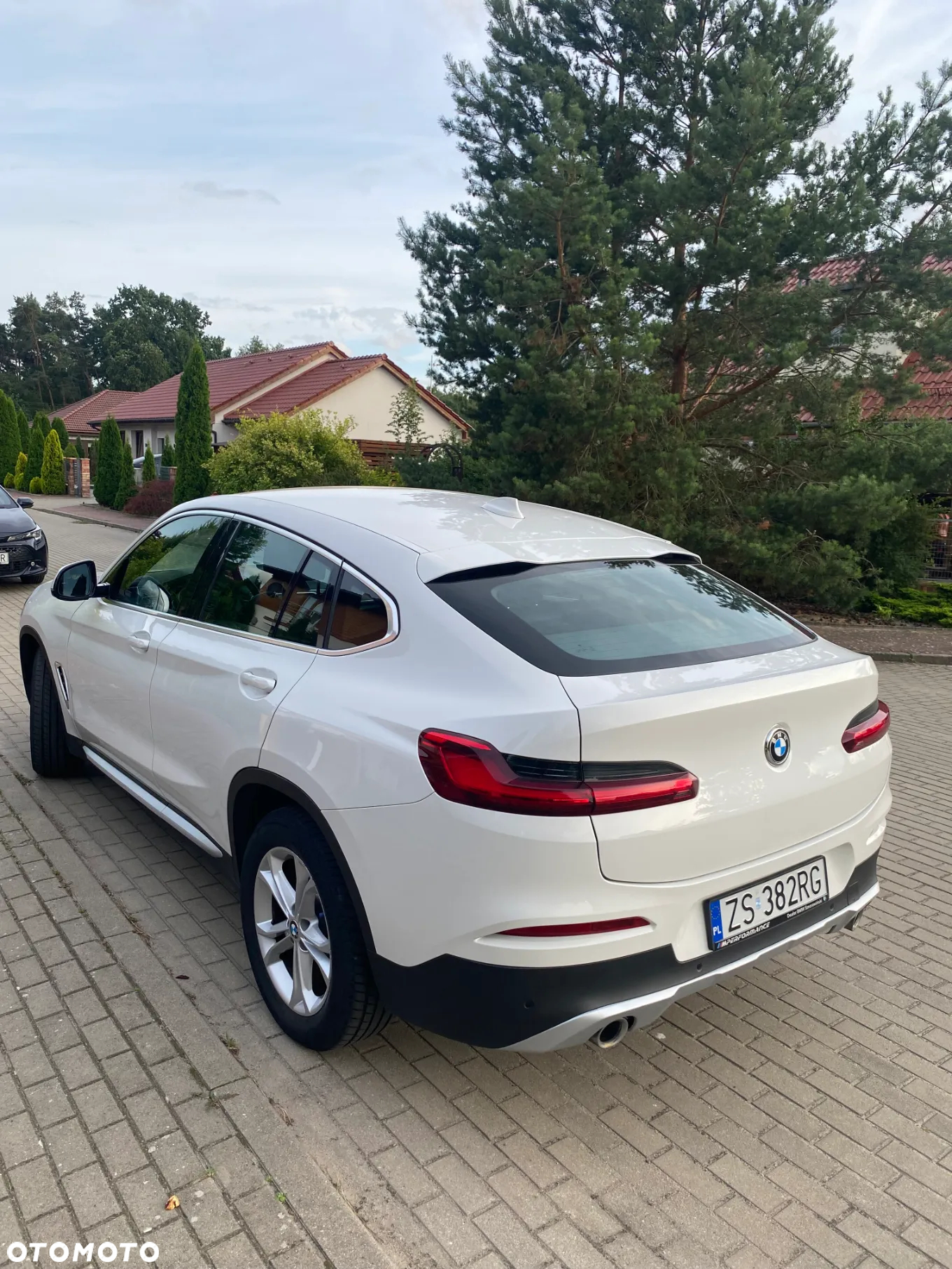 BMW X4 xDrive20d xLine - 8
