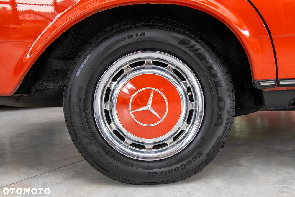 Mercedes-Benz W123 - 10