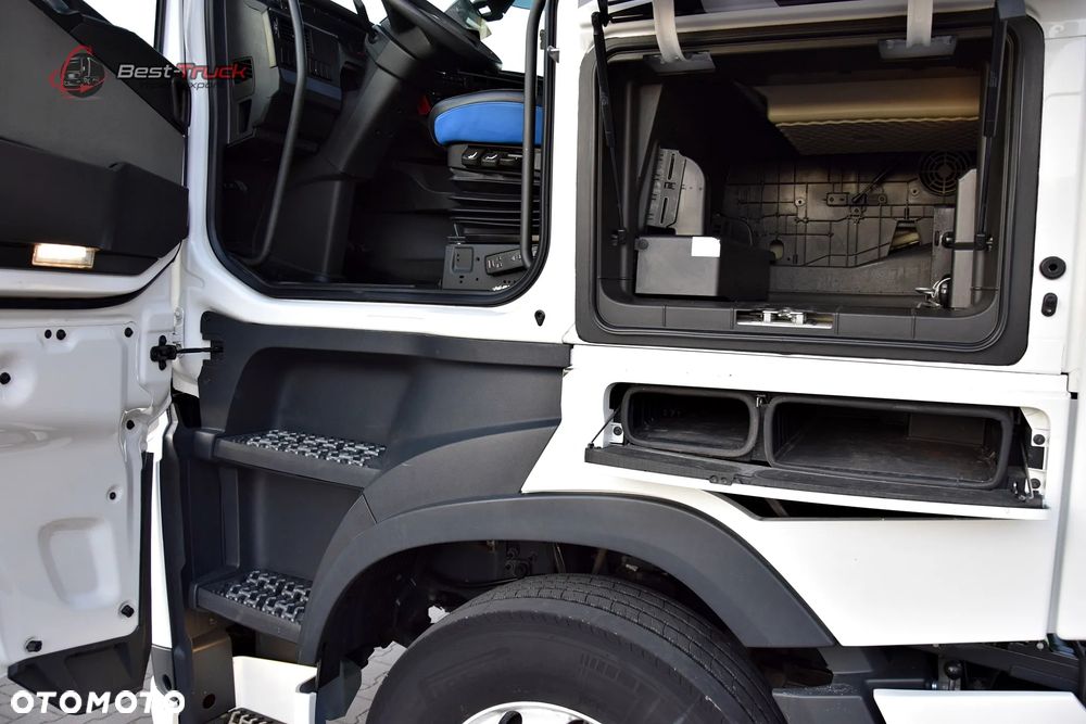 Volvo FH500  XL  |  I-SAVE |  STANDARD |  ZBIORNIKI 1220 L |  FULL LED  |  I-PARK COOL - 17