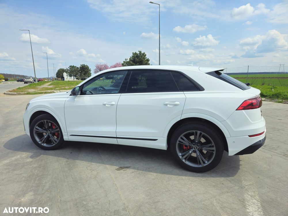 Audi Q8 55 TFSI quattro Tiptronic MHEV - 11