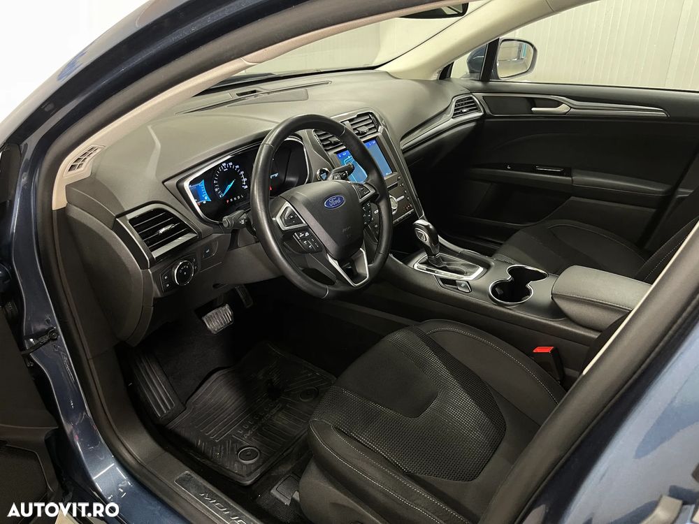 Ford Mondeo 2.0 HEV Titanium - 6