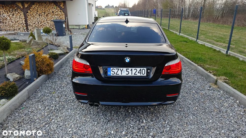 BMW Seria 5 525d - 4