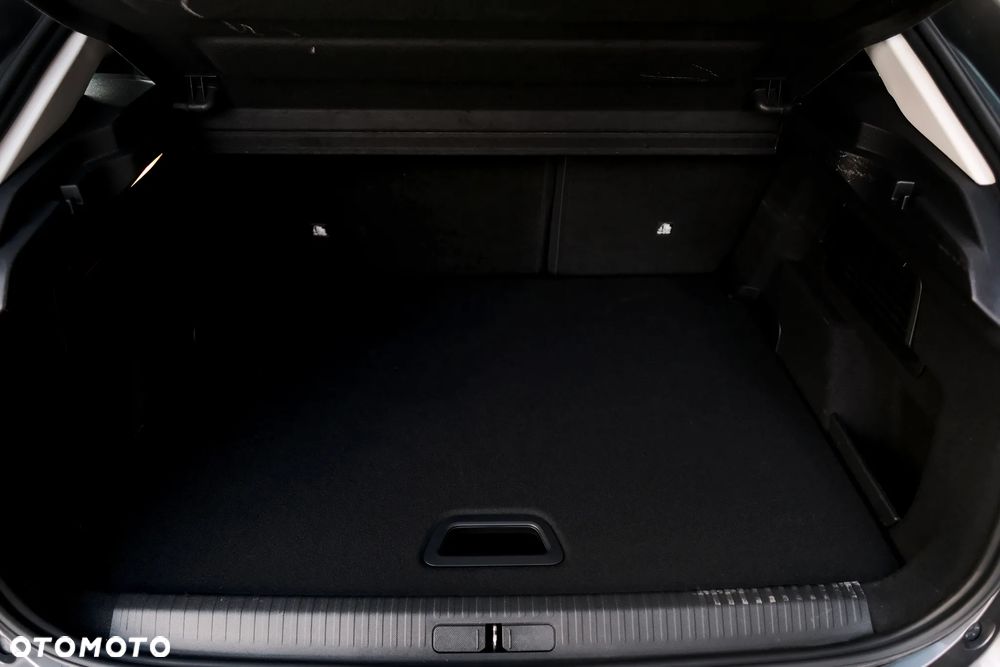 Citroën C4 1.5 BlueHDi Shine S&S - 33