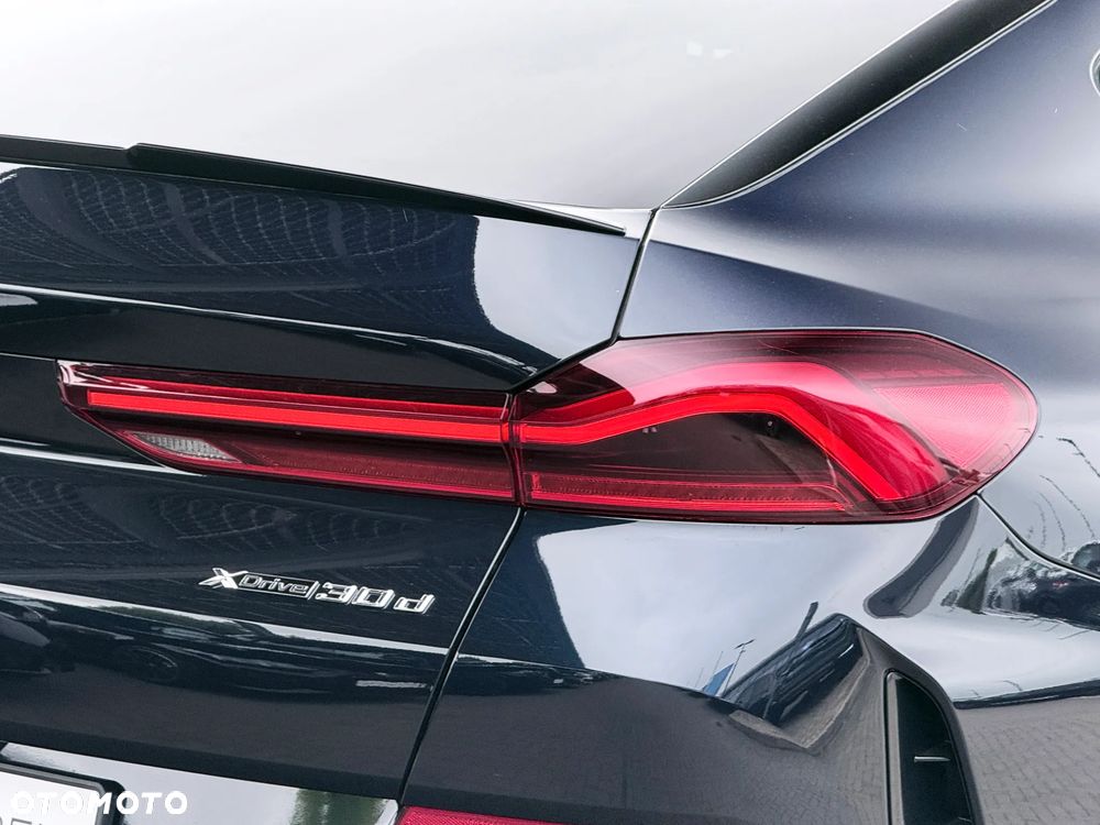 BMW X6 xDrive30d mHEV sport - 13