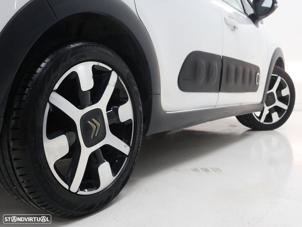 Citroën C3 1.2 PureTech Shine - 9