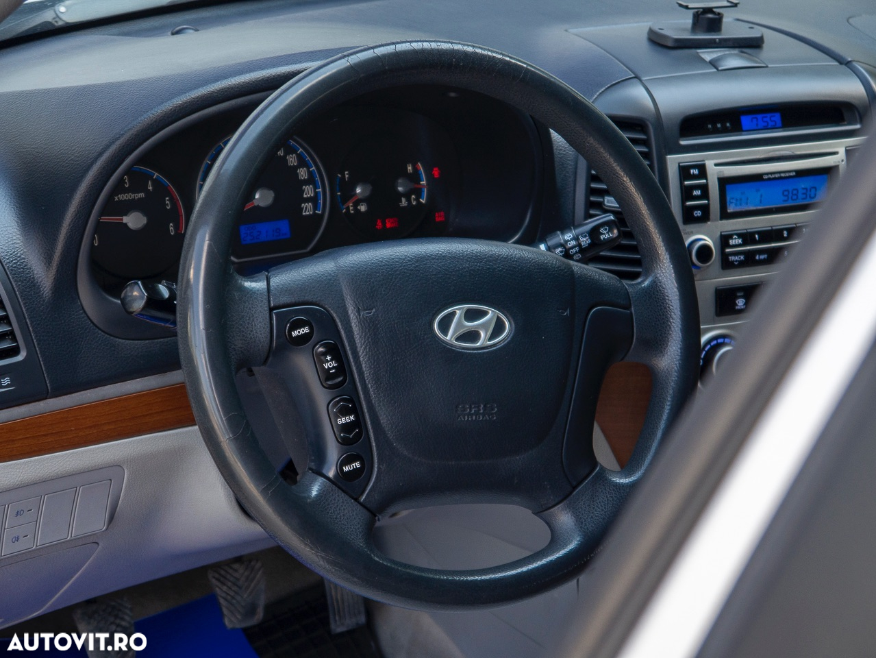 Hyundai Santa Fe 2.2 CRDi 2WD GLS - 9