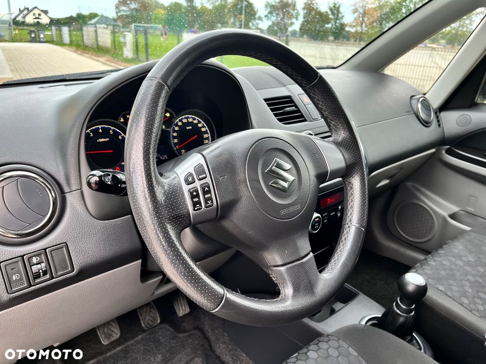 Suzuki SX4 1.6 VVT 4x2 Style - 22