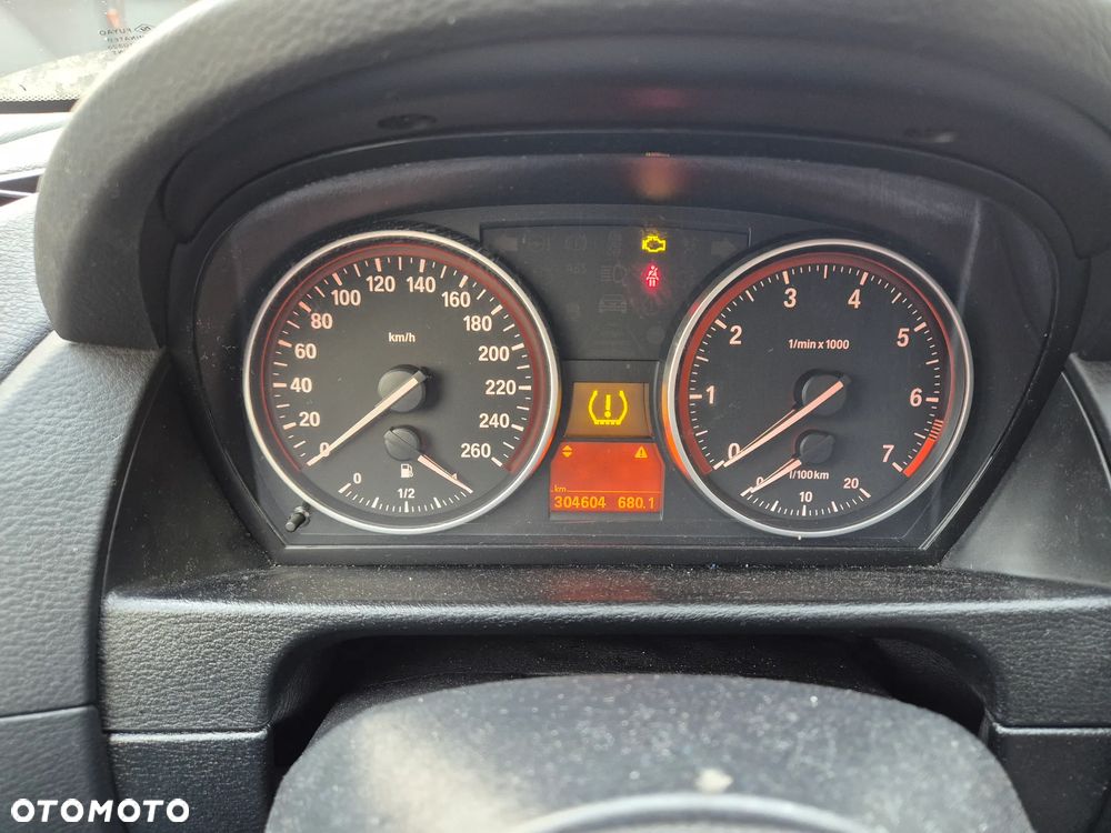 BMW X1 sDrive20i xLine - 7