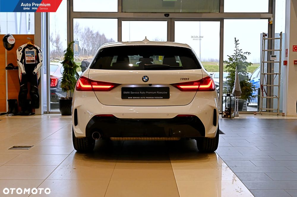 BMW Seria 1 118i - 17