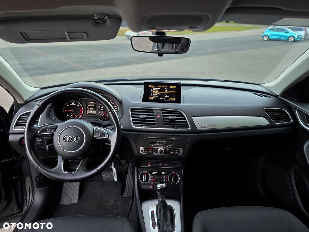 Audi Q3 - 18