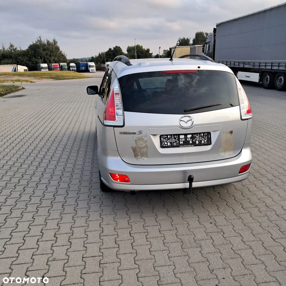 Mazda 5 - 15