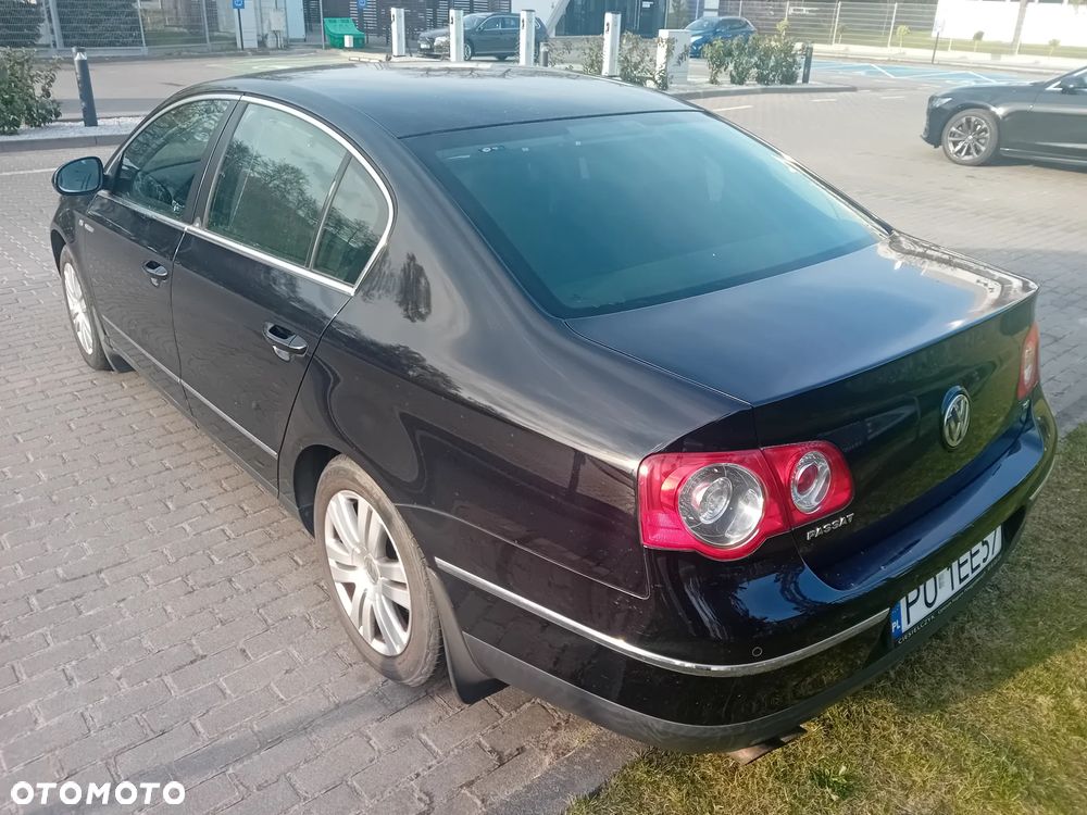 Volkswagen Passat 1.8 TSI Comfortline - 5