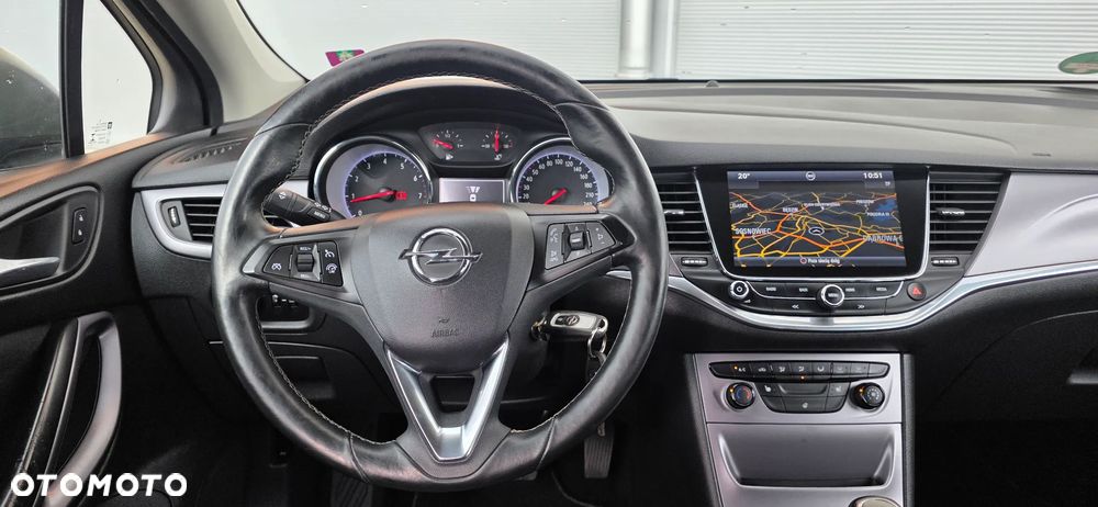 Opel Astra 1.4 Turbo Edition - 9