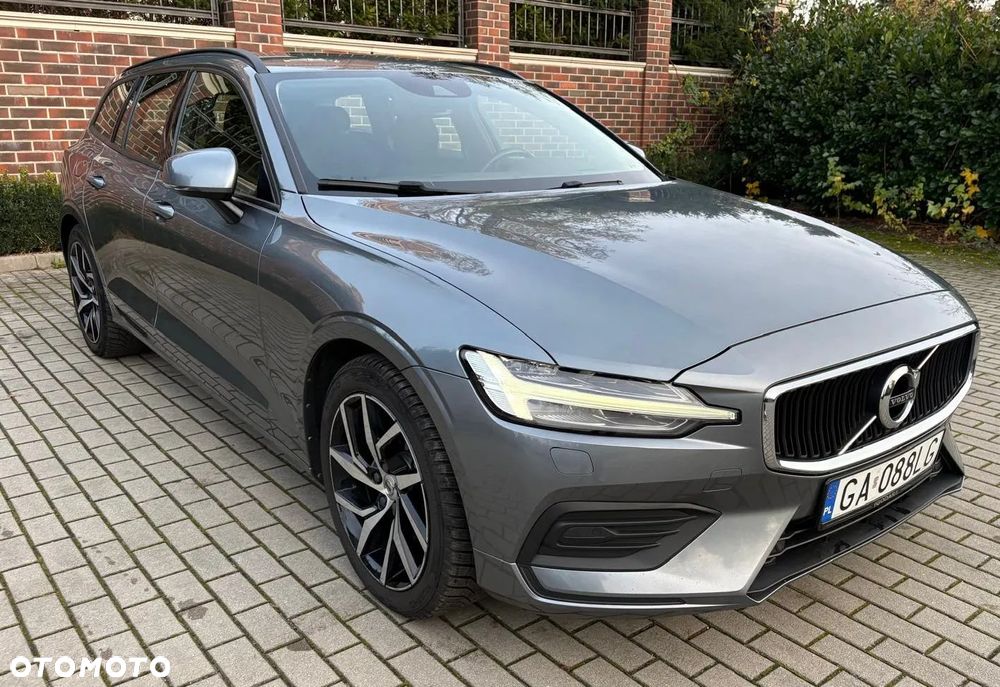 Volvo V60 D4 Geartronic Momentum Pro - 17